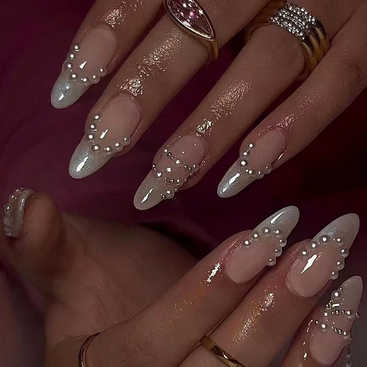 Glossy Elegant False Nails for Women & Girls DIY Nail Art, 24pcs 3D Faux Pearl Decor Long Almond Fake Nail & 1 Count Tape & 1 Count Nail File, Effortless Press on Manicure Set