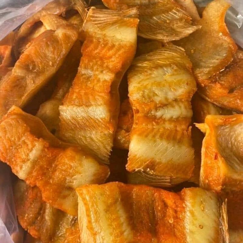 [1 kí] Khô cá ngát khúc vị tỏi ớt không cay - Thịt  dai, vị ít mặn ăn cơm hay làm mồi nhâm nhi khỏi chê - Có thể SP không hợp khẩu vị với những Thực Khách không ăn được họ cá (Ngát, Trê, Lăng...) cần cân nhắc khi đặc sp này -  Thức Ăn Food