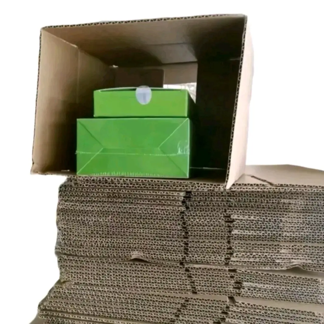 Hộp giấy đựng combo ×2 ×15×15 Và 2×30×30  có nhiều kích cở