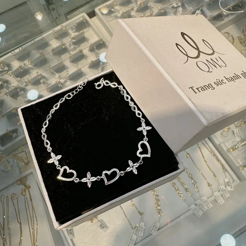 QMJ STORE - Lắc tay bạc nữ đẹp QMJ Trái tim kiêu sa bạc Ý 925 cao cấp (MÀU BẠC TRẮNG SANG - không xi kim) 1