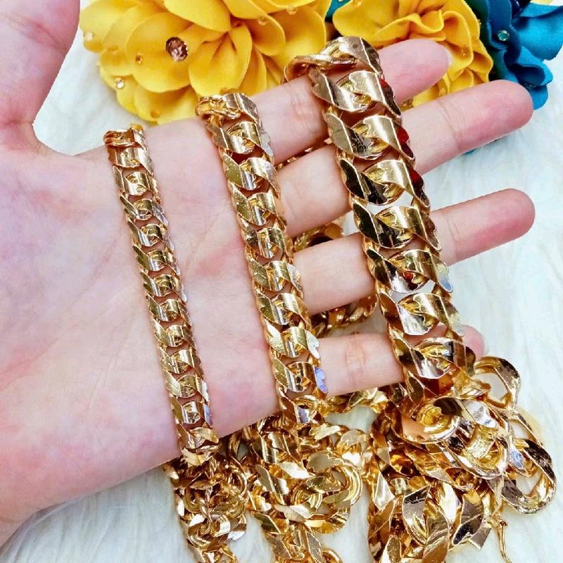 Dây Chuyền Khoen Lật Trơn Đồng Đỏ Lớn Màu Vàng Miền Tây 750 Trang Sức