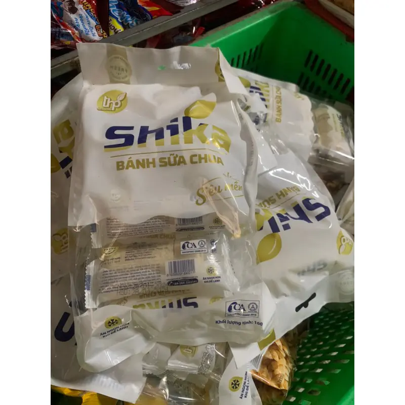 Gói 8 chiếc bánh sữa chua shika siêu mềm 160g-