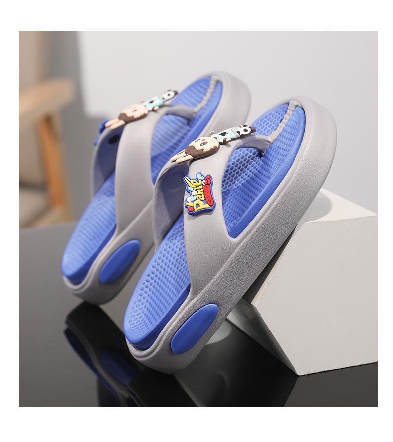 Product Introduction of Sandal Jepit Anak Laki-laki Karakter Labubu Indoor Dan Outdoor Terbaru Sol Tebal Dua Warna Kaki 14