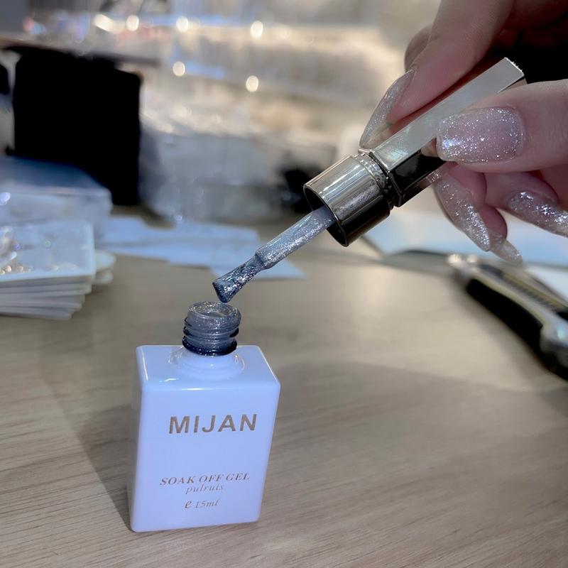  Mắt mèo ánh Trăng Milan và Mắt Mèo Ánh Trăng Hồng Chính hãng Siêu Sáng  Dung tích chai 15ml  Chất sơn đặc mượt Mix trên mọi nền móng  lên màu chuẩn Dùng Trong ngành nail làm đẹp Sơn Gel 