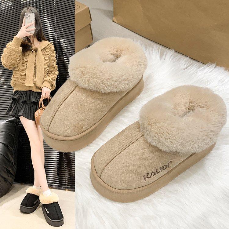 Product Introduction of Women's Cotton-Padded Shoes Winter 2024 New Popular Home Warm Velvet Cotton Slippers Non-Slip Simple Advanced Snow Fashionable Boots 7