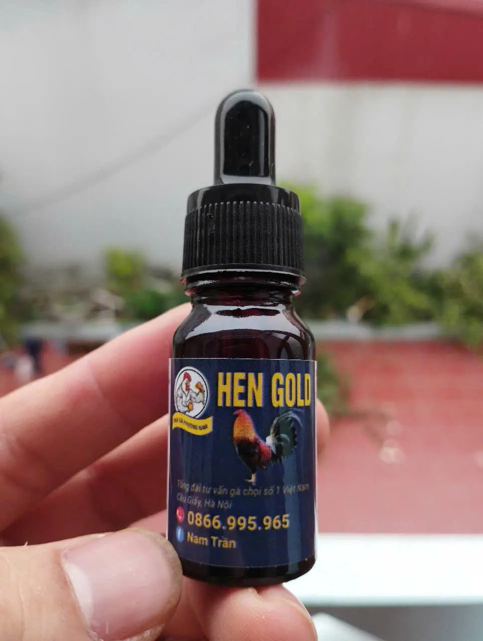 Trị hen khẹc khò khè  sưng mặt chảy nước mắt cho gà dạng nhỏ giọt