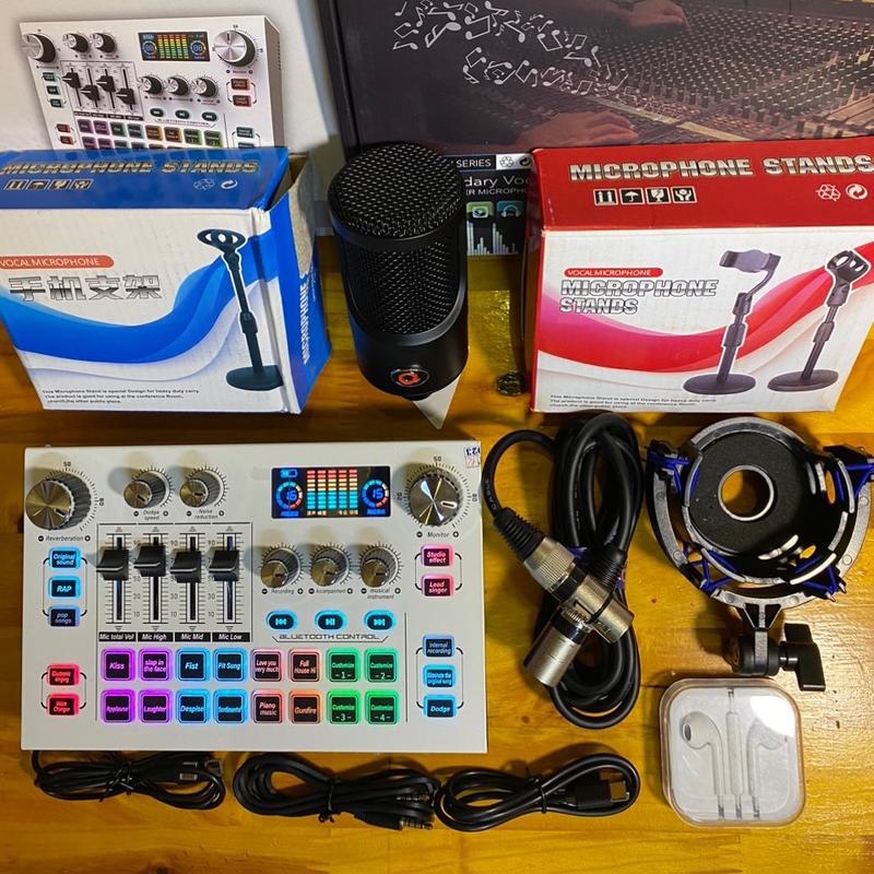 Bộ Mic thu âm livestream AQta P1 Và soundcard X7 kèm tai nghe,kẹp mic,kẹp điện thoại