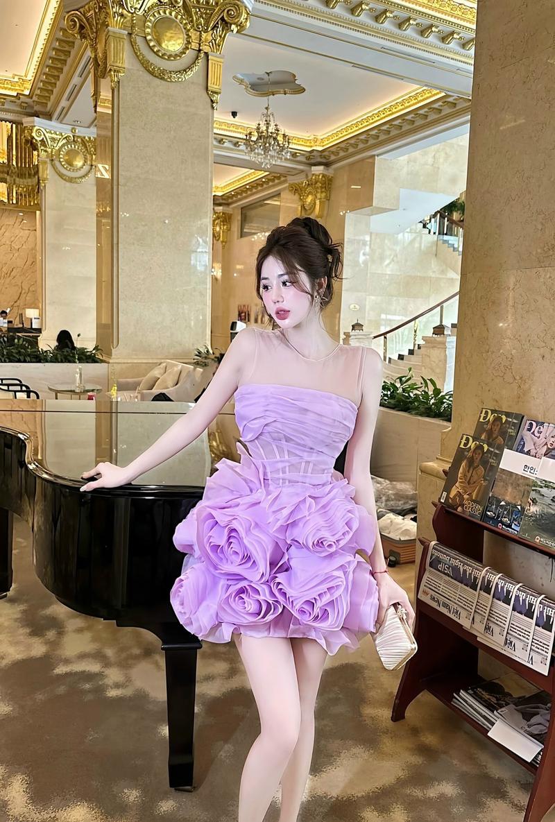 Product Introduction of Váy Dự Tiệc,SN Hoa/PD Size:XS.SML.XL2XL.3XL Màu:Đen,Trắng,Tím.. Hàng Caocap (ib/shop) 3