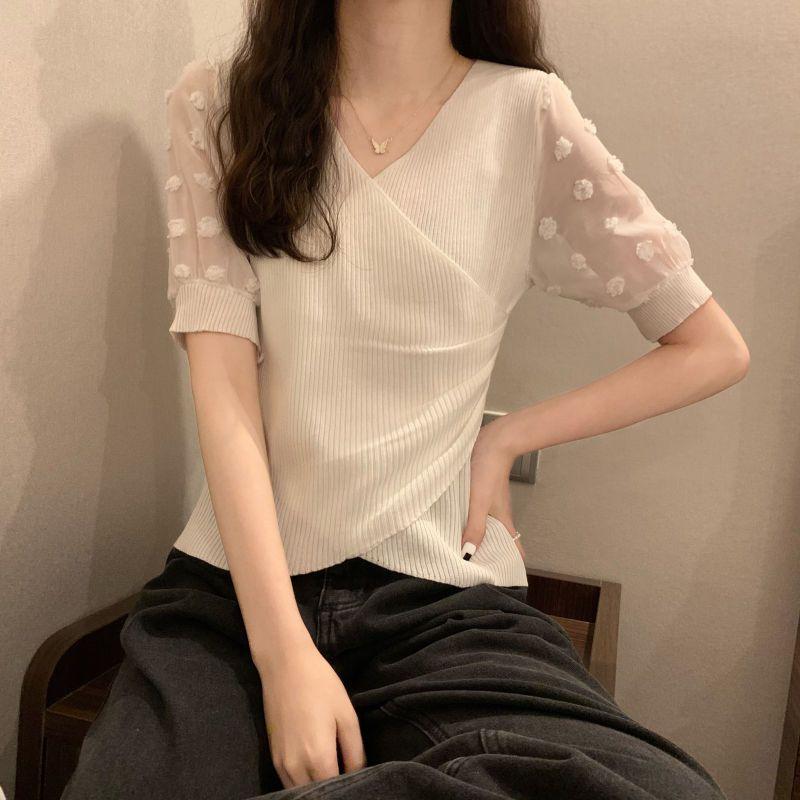 Product Introduction of Áo Thun Thiết Kế Voan Dáng Ôm, Knatwear, Cổ Chữ V, Ngắn, Dành Cho Nữ, Màu Đỏ Ngủ, Quần Áo Nữ 15