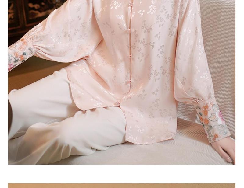 Product Introduction of Loose Version New Chinese Style Women's Shirt 2023 New Chinese Style Ethnic Style Tang Costume Top Long Sleeve Stand Collar Women 14
