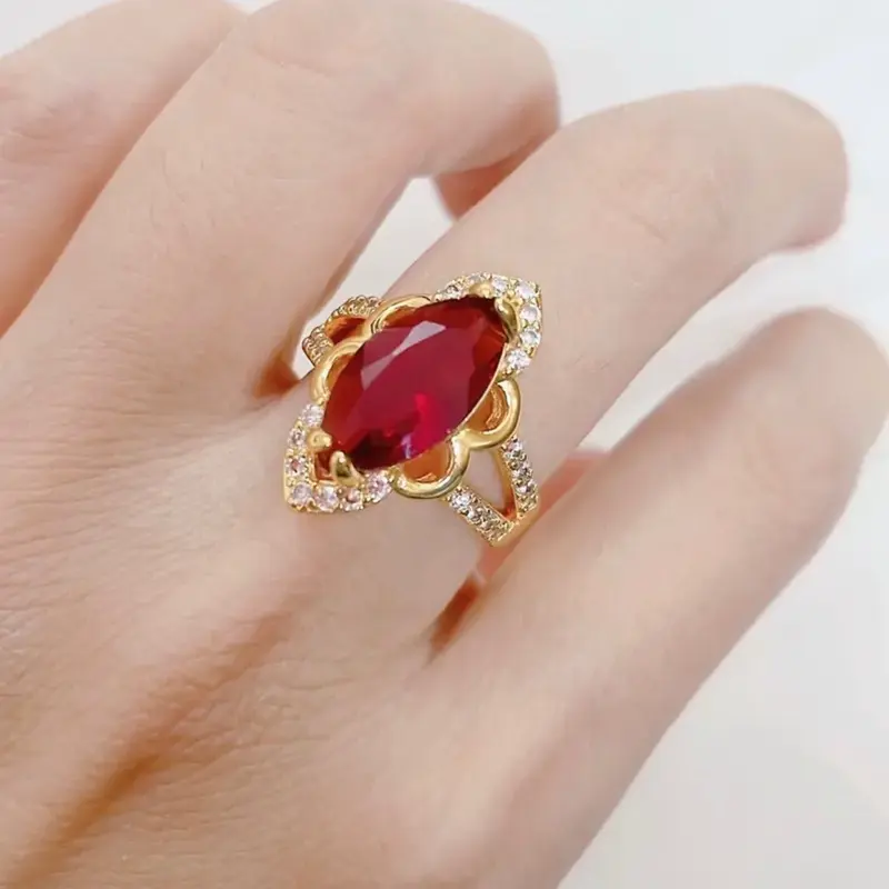 Nhẫn nữ mạ vàng 2 màu xanh đỏ xinh xắn đá hạt dưa Women 1