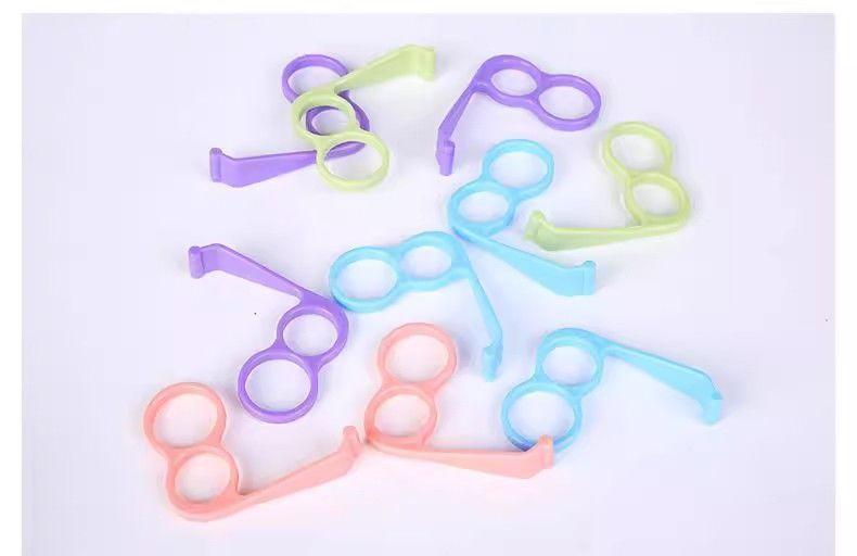 Product Introduction of Phone Stand Multi-Functional TikTok Stand Phone Portable Watching Drama Lazy Stand -B1031 8