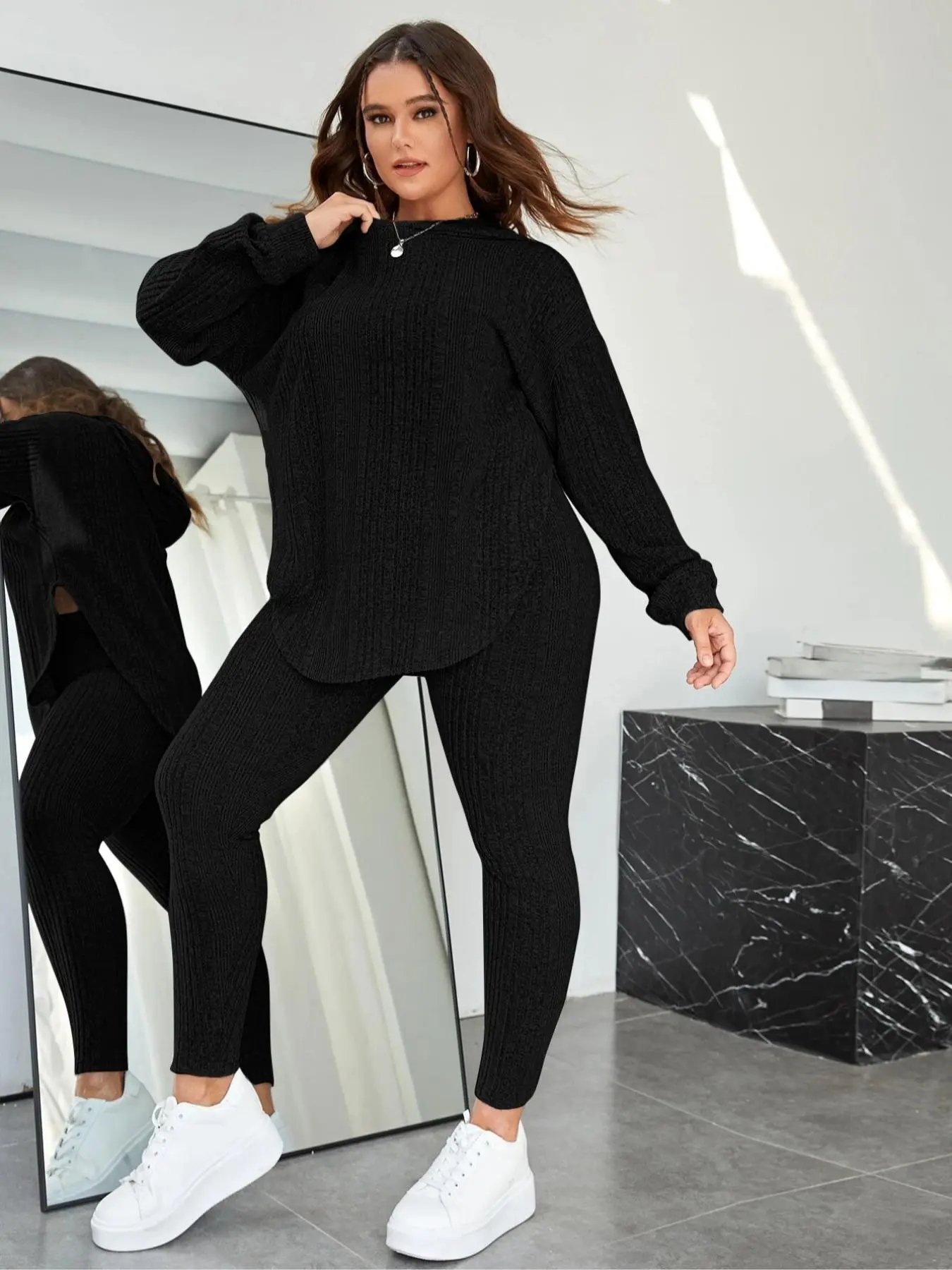 【Plus Size】 Solid Long Sleeve Lounge Set, Casual Comfy Round Neck Hooded Pullover & Skinny Pants Loungewear Set, Women's Sleepwear for Spring & Fall