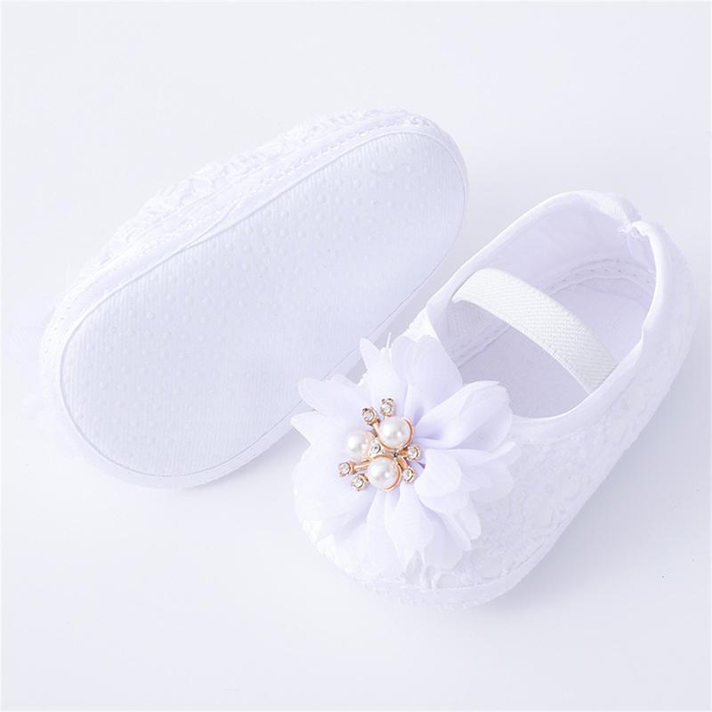 Product Introduction of Baby Girls Flats and Headband Soft Sole Non-slip Pearl Flower Princess Wedding Dress Walking Shoes for Newborn 36