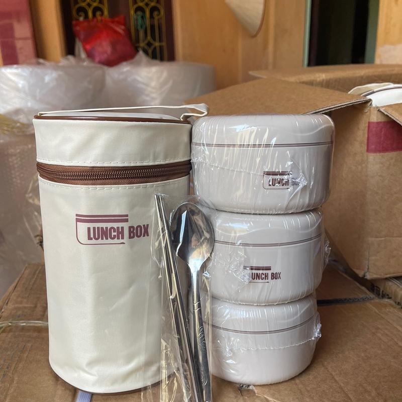 Hộp Cơm Văn Phòng, Hộp Cơm Giữ Nhiệt LUCKY LUNH BOX -  BENTO BOX - MEAL BOXKèm Thìa Đũa Túi , Thiết Kế 3 Ngăn Riêng Biệt Kèm Ruột Inox 304 7