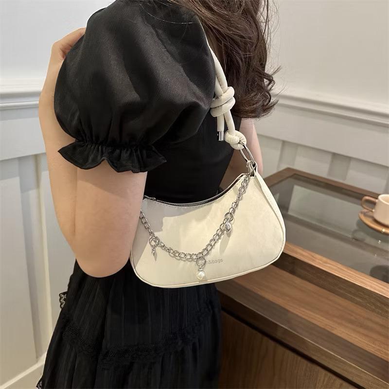 Product Introduction of Túi Xách Da Nhung  Xích Dây Kẹp Nách Đeo Chéo Hàn Quốc Bag Nữ 8
