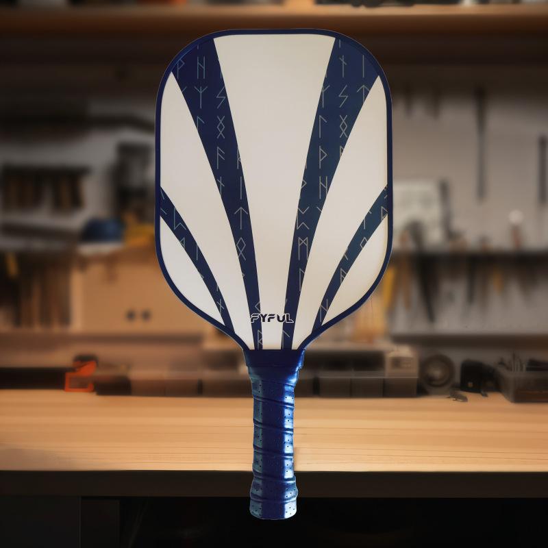 Product Introduction of Outdoor sports Pick new technology+aerodynamic design, improves speed+suitable for various professional competitions and training+technology type Pick racket+optimized hitting effect, enhances hitting power 2