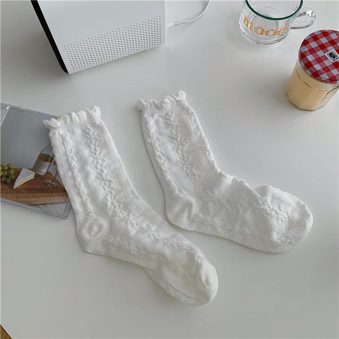 Tất trắng cao cổ lolita, ulzzang