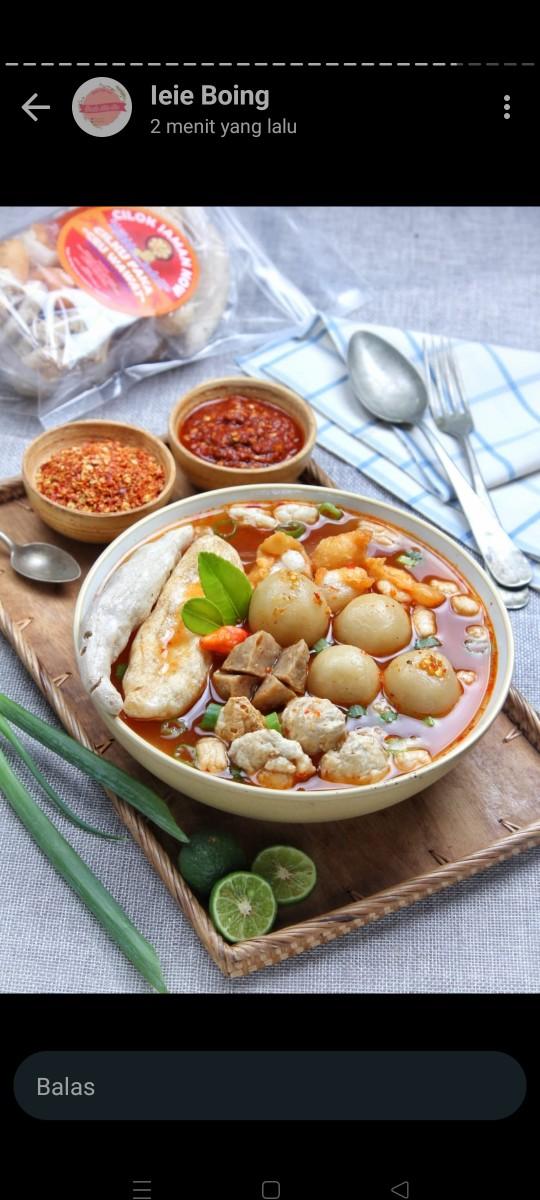 Cilok kuah Ceu Wawat