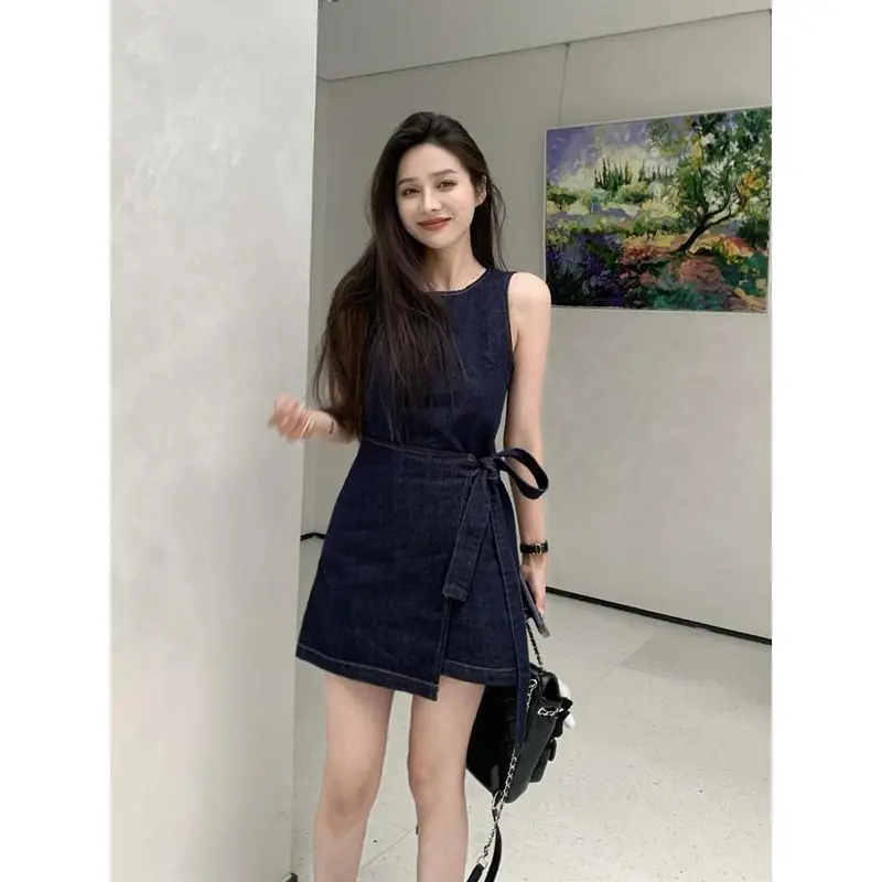 Váy Vest Denim Phong Cách Cổ Điển Thanh Lịch Cô Gái Đầy Đặn, Váy Chữ A Eo Buộc Dây Mùa Hè Cho Nữ, Váy Ngắn Ngoại Cỡ, Bộ Sưu Tập 2024 0