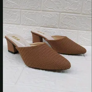 sendal wanita hak 5cm bahan dixsi Hak Setengah (3-5 cm)