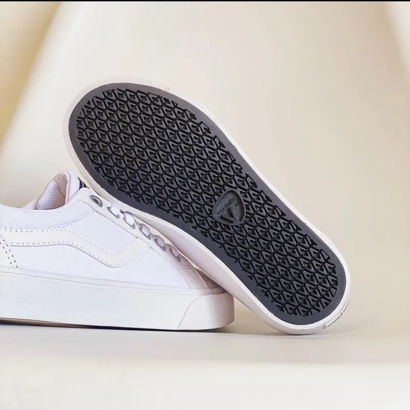 VENTELA REPUBLIC LOW WHITE ORIGINAL Sneakers Casual Putih 3