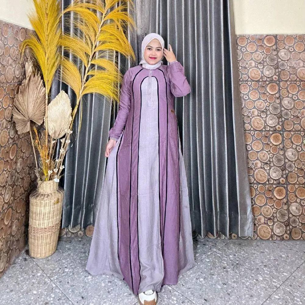 Gamis Amanda Julia Rayon Twill Premium Kombinasi List Polos (Free Pouch, Goodie Bag) Gamis Amanda Julia Rayon Twill Premium Kombinasi List Polos (Free Pouch, Goodie Bag)