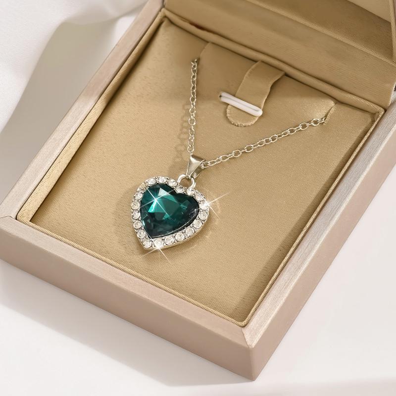 Product Introduction of Fashion Wholesale Heart-Shaped Pendant Necklace Full of Diamonds Cross-Border Best Seller in Europe and America 20