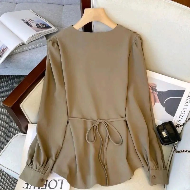 Nuansa Blouse Wanita Jumbo - Atasan Kimono Wanita Big Size - Korean Style - UKURAN S M L XL XXL XXXL 5L - V-Neck - Polos - Hitam  Crinkle Busui Nyaman Airflow Kancing Oversize Serut Casual kemeja  korean style 3