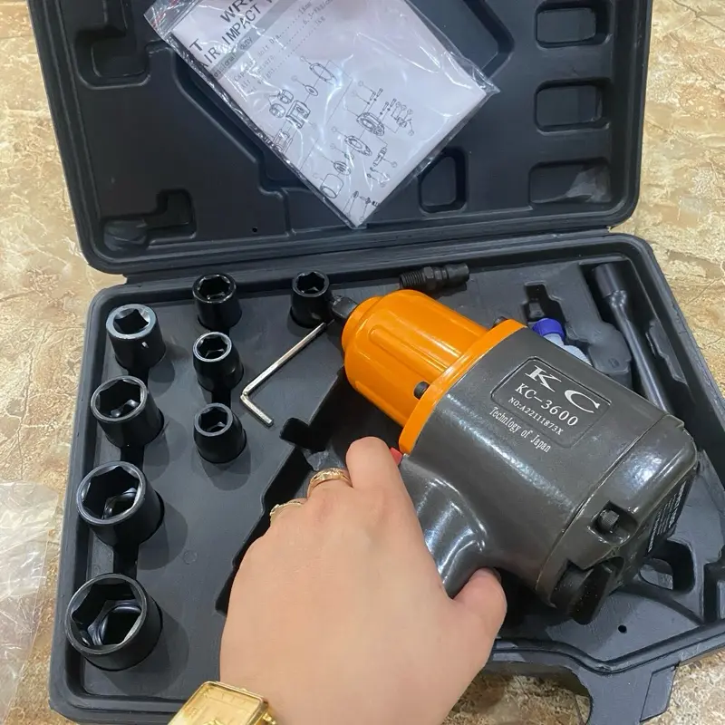 S.úng bu lông 2 búa 1/2 inch Cao Cấp KC-3600 - Tặng kèm các đầu khẩu đi kèm