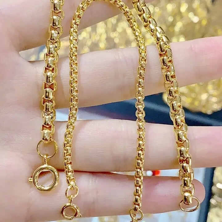 Lắc tay chữ công