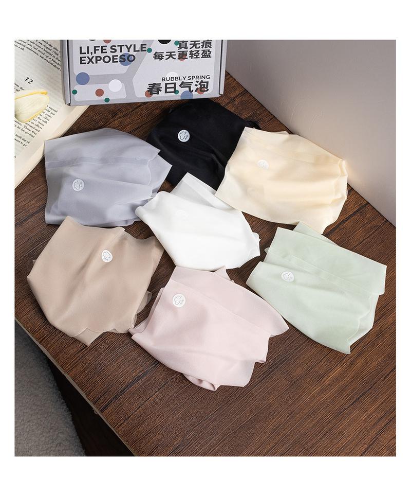 Product Introduction of 3D Peach Hip Mask Underwear Women's Ice Silk Seamless Summer Breathable Ultra-Thin Quick-Drying Girly Simplicity Triangle Underwear Panty Womenswear Lady Comfort Innerwear Basic Minimalist 8