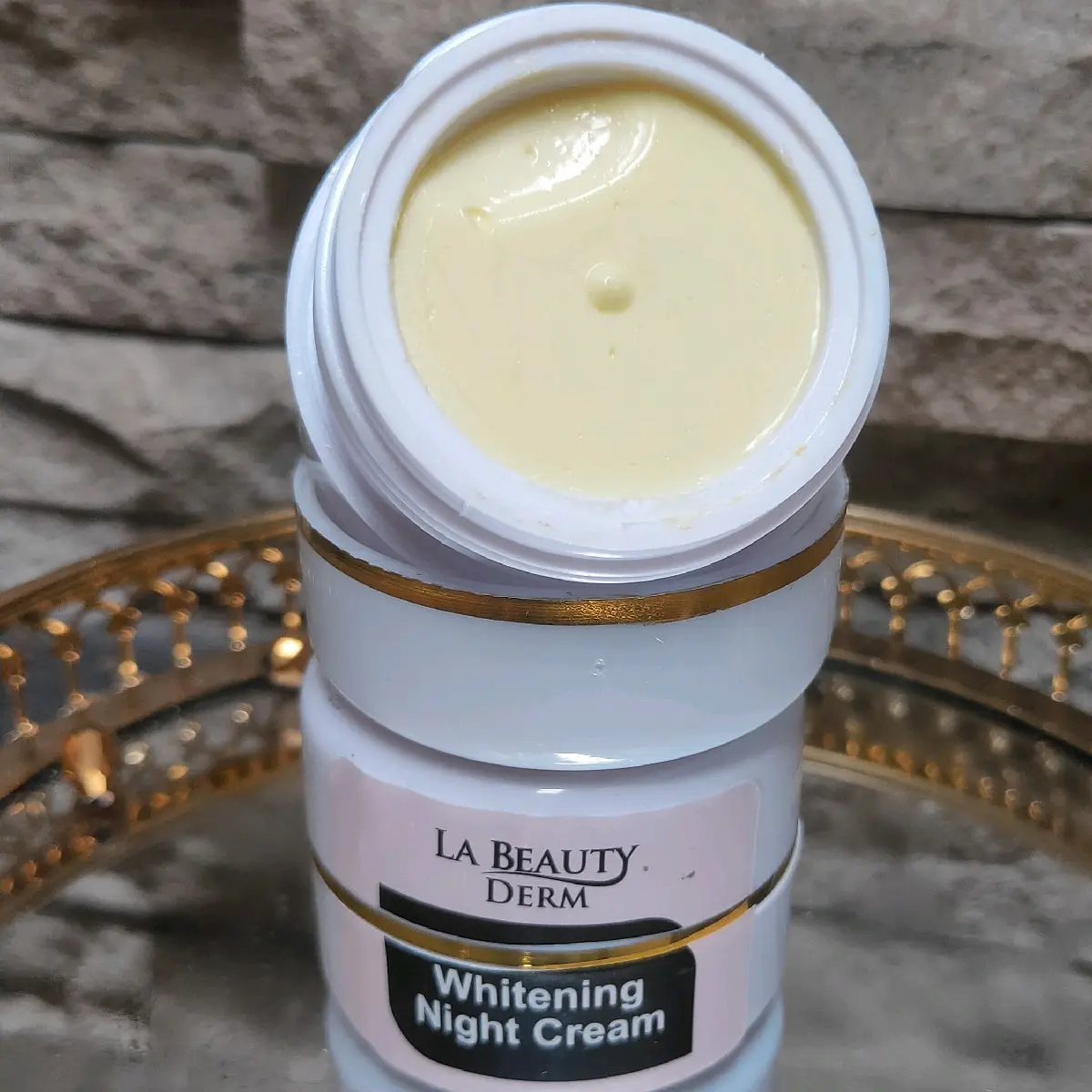cream malam glowing