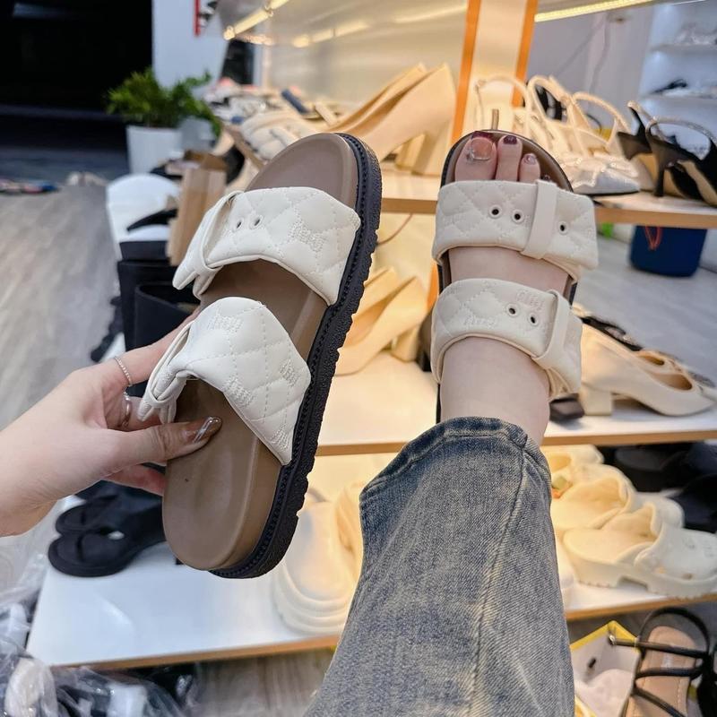 Dép nữ dép đế bệt 2 quai thêu chữ  loại 1 Mẫu mới 2024