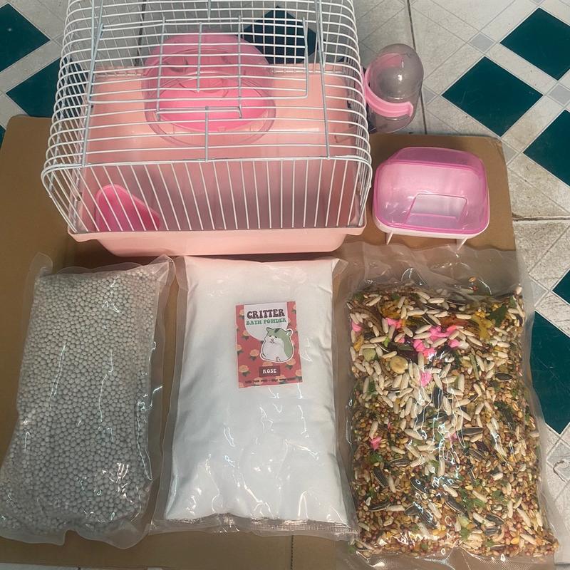 ComBo Nuôi  chuột  hamsters  5 món  ! 1 lồng  mini + thức ăn hạt hỗn hợp +1 gói cát lót + 1 gói cát tắm + 1 nhà tắm mini nhỏ ( Cho người mới bắt đầu tập nuôi )