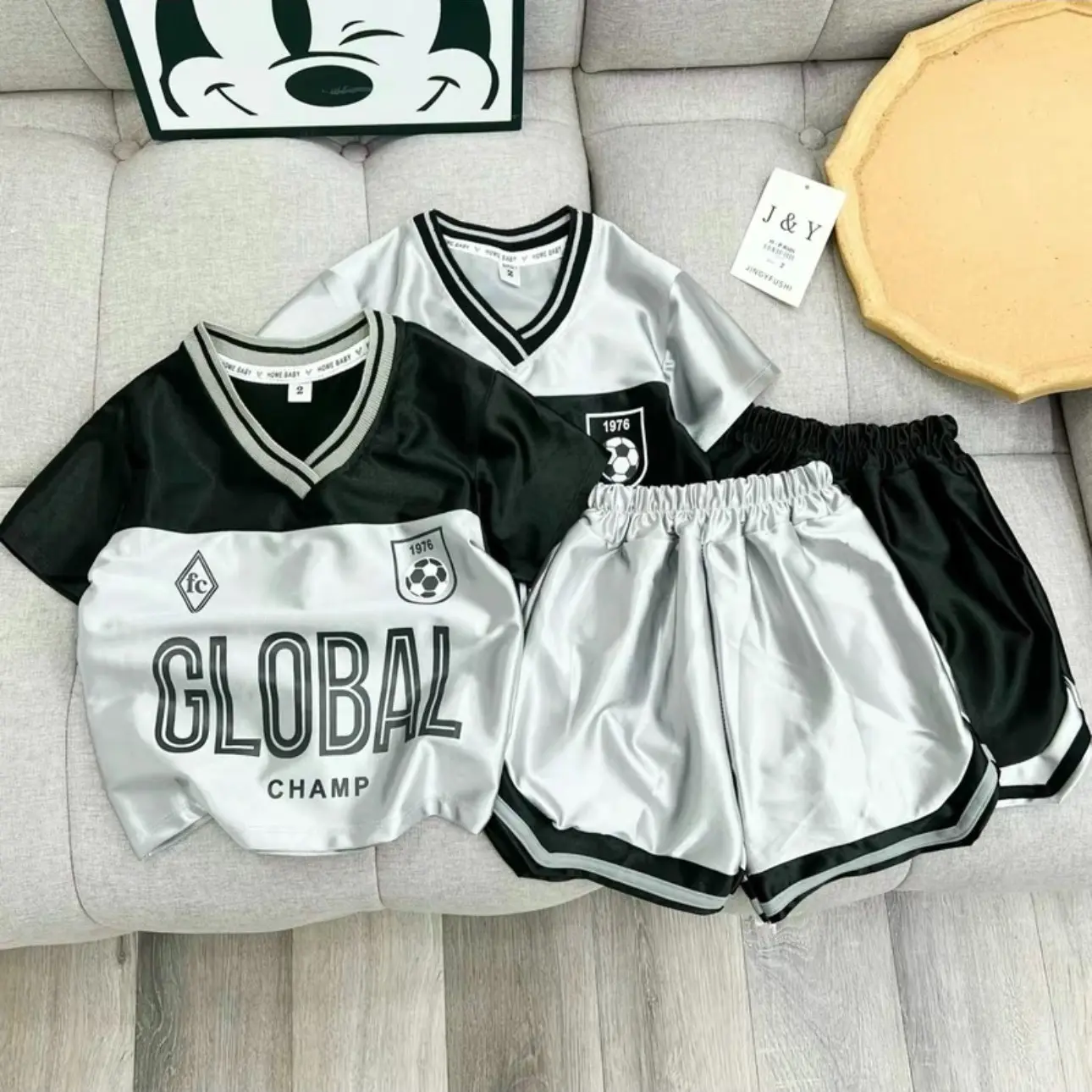 Bộ Quần Áo Thể Thao Tráng Bạc GLOBAL - Chất Liệu Bóng Thái Size 9-40KG (UNISEX)