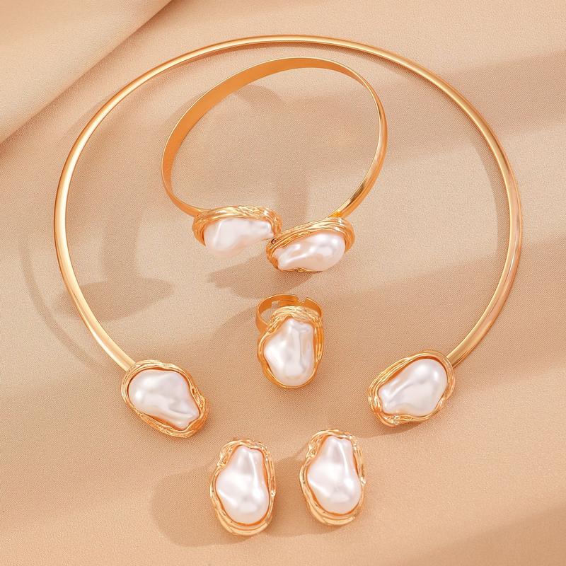 Product Introduction of Southeast Asian Trend Baroque Irregular Pearl Set Jewelry for Women High-end Necklace Earrings Ring Bracelet Choker 11