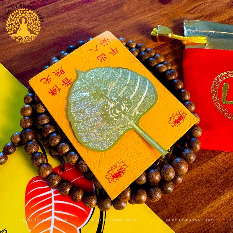 [Tặng Bao Lì Xì Lộc] Lá Bồ Đề Mạ Vàng - Mặt Trước Hình Hoa Sen Và Chữ Phúc - Mặt Sau Hình Phật - Kèm Túi Nhung Chữ Lộc Phong Thủy Trang Trí