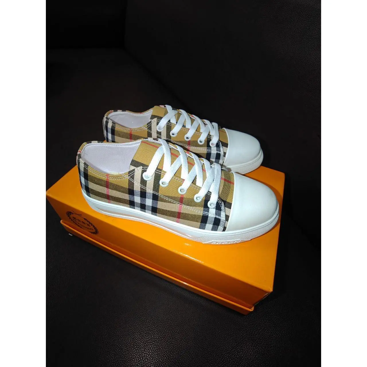 [HOT] Giày Nam Nữ Sneaker Kẻ Ô Vuông Dễ Phối Đồ Hottrend Nhung Shoes