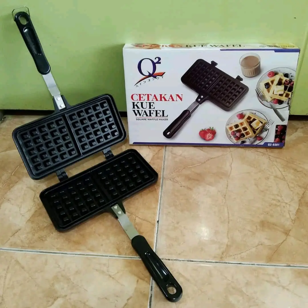 Cetakan Kue Wafel Kotak/ Square Waffle Maker Q2-8301