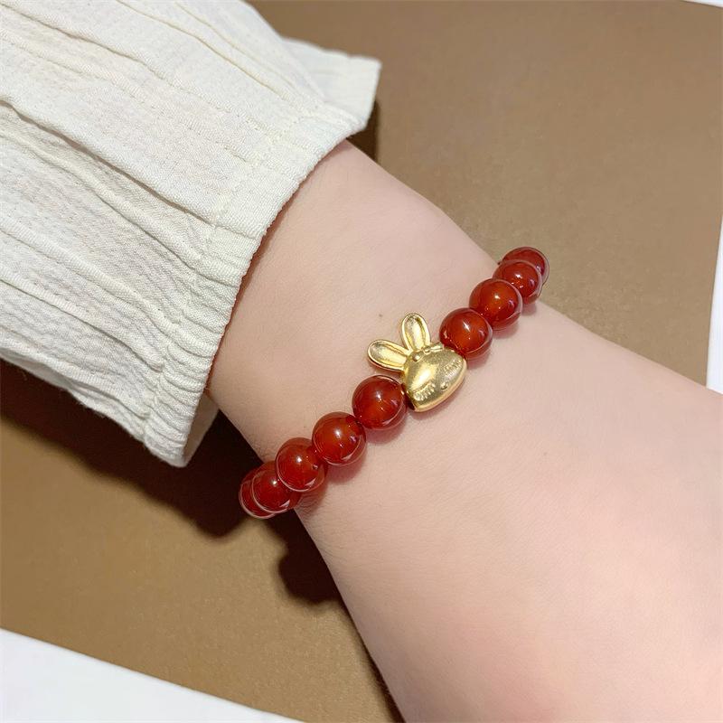 Product Introduction of Vòng Tay Mã Não Đỏ Thỏ Vàng Nhỏ Trang Sức Vàng Chiếm Phí, Năm May Mắn, Vòng Tay Thỏ, Dành Cho Nữ, Không Phai Màu, Năm Kỷ Niệm Mới Năm 2025 vòng  tay  cho  nam vòng  trầm  hương vòng  trầm  hương 1