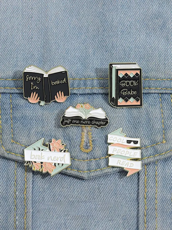 Creative Book Design Brooch, Cute Geometric Book Design Brooch, Fashion Accessories for Women & Men, Creative Gift for Students 0