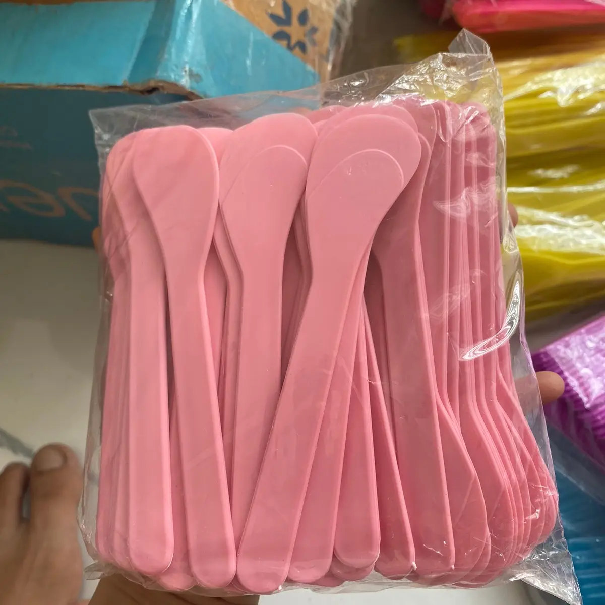 [Giá sỉ + freeship] Combo 100 muỗng múc kem (có size từ 5.5cm đến 12cm) nhiều màu-nhiều loại