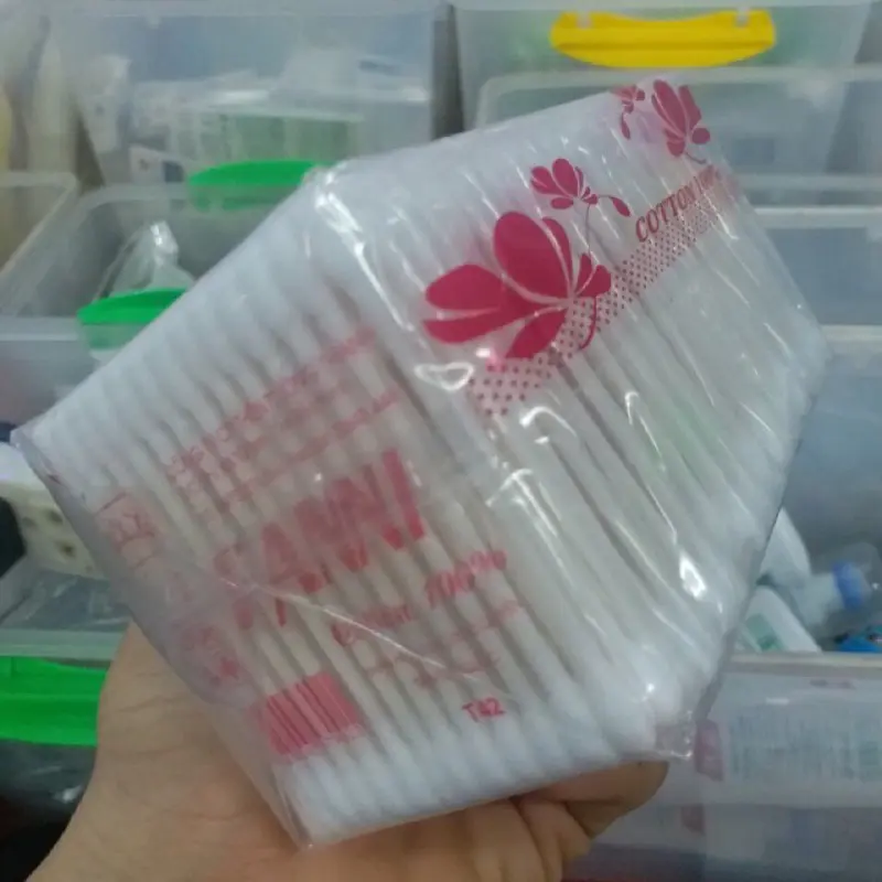 Lố 12 Túi Bông Ngoáy Tai ~ 400 Que Fanni