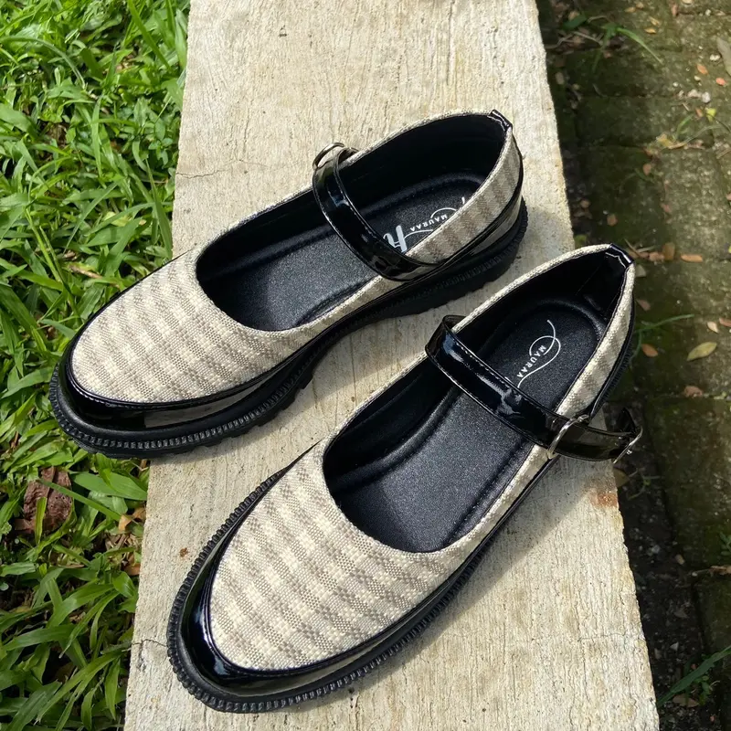 Kiara shoes Canvas 0