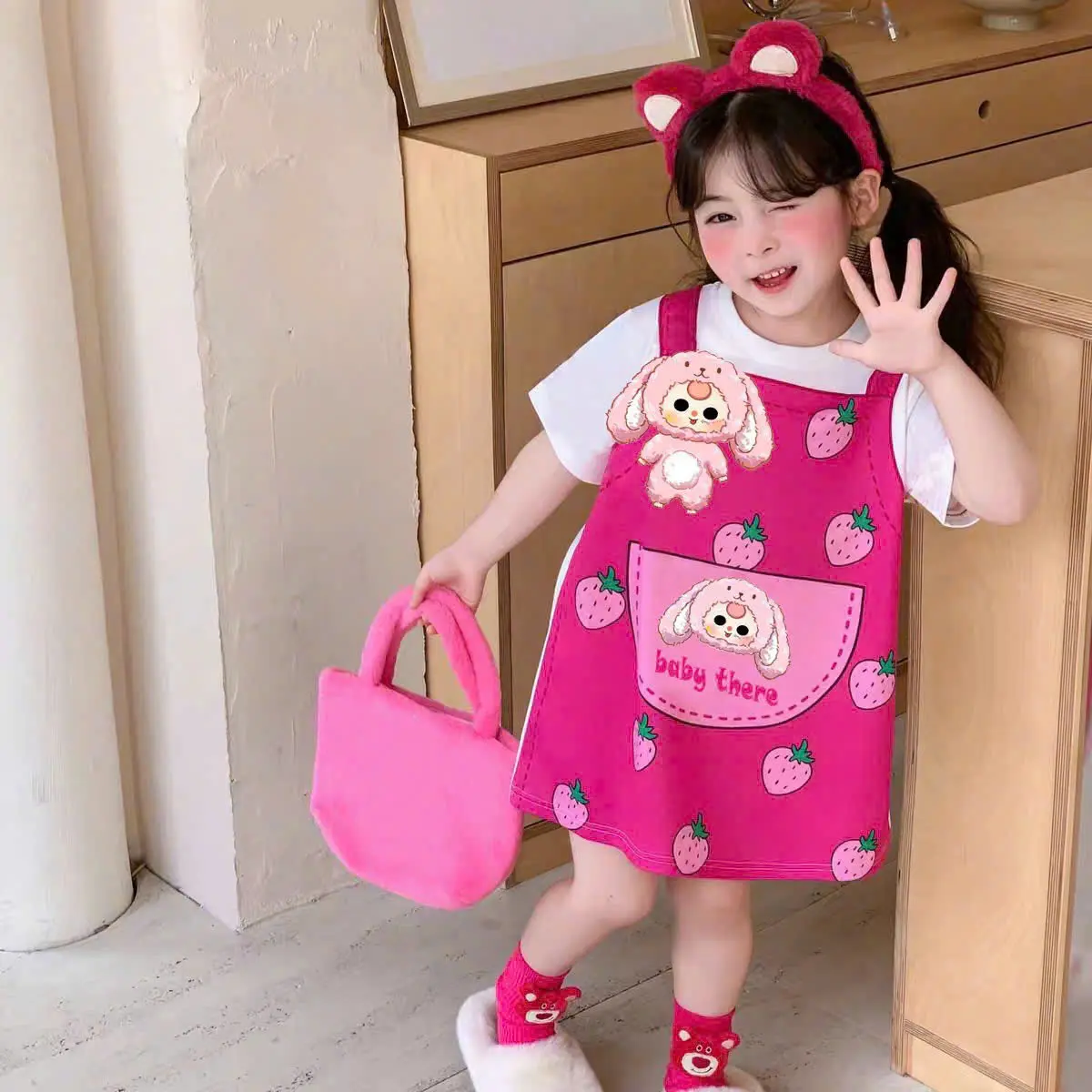 Váy Mùa Hè cho bé gái áo giấu quần - KuRoMi Sz 9-35kg. Chất coton co giãn 4 chiều.