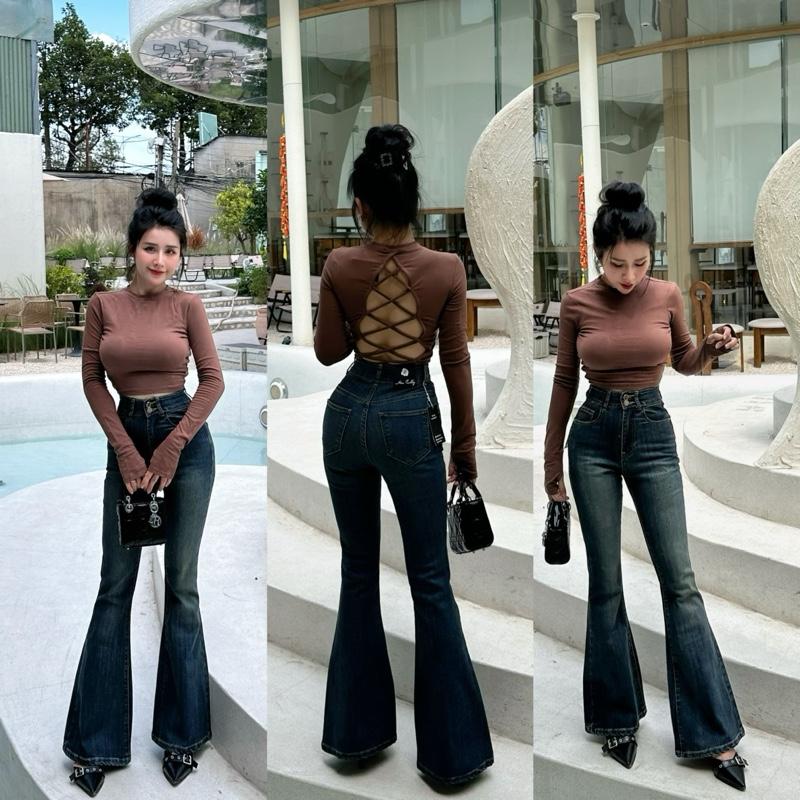 Quần Loe jean 2 nút lưng siêu cao, dáng quần dài trùm gót hack chân dài miên man. Chất jean dày dặn co dãn cực kì thoải mãi. Ôm fom tôn dáng xuất sắc ạ. Xanh dơ Xanh đậm Dưới 50kg s Dứoi 53kg m Dứoi 57kg l