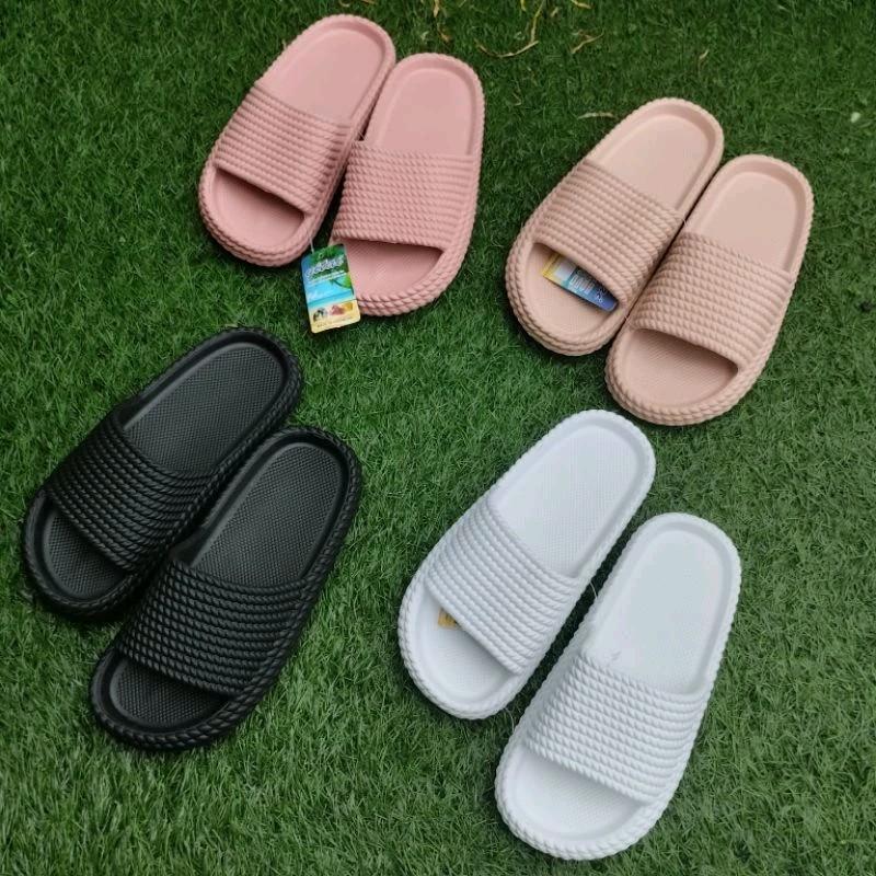 Sandal slop YITAI D005(36-40)SANdal slop wanita/sandal karet wanita/sanda slop karet wanita /sandal casual Putih Pink Hitam Coklat Selop Shoes Sendal Jelly 0