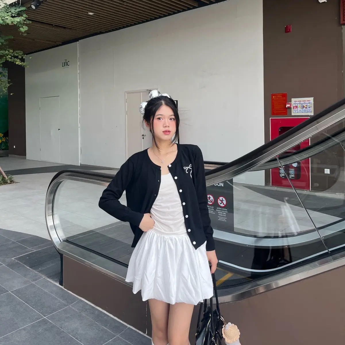 Áo Len Dài Tay Cổ Tròn thêu nơ phong cách Hàn Quốc kem - Tiệm nhà TiDi Nữ Women - Top  Nhung