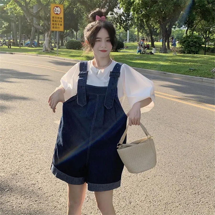 Bộ Quần Yếm Denim, Cỡ Cực Lớn (150,00kg), Thời Trang Nữ, Thích Hợp Cho Cô Gái Đầy Đặn, Phong Cách Hàn Quốc, Giấu Flab, Dáng Rộng Vừa Vặn, Ống Rộng, Áo Jumpsuit Quần Ngắn